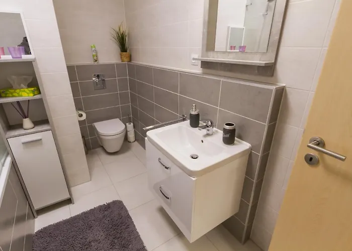 Spacy Modern Near Hockey Stadium Bratislava