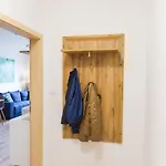 Apartment Spacy Modern Near Hockey Stadium Bratislava