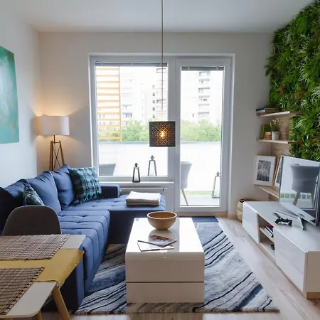 Spacy Modern Near Hockey Stadium Bratislava